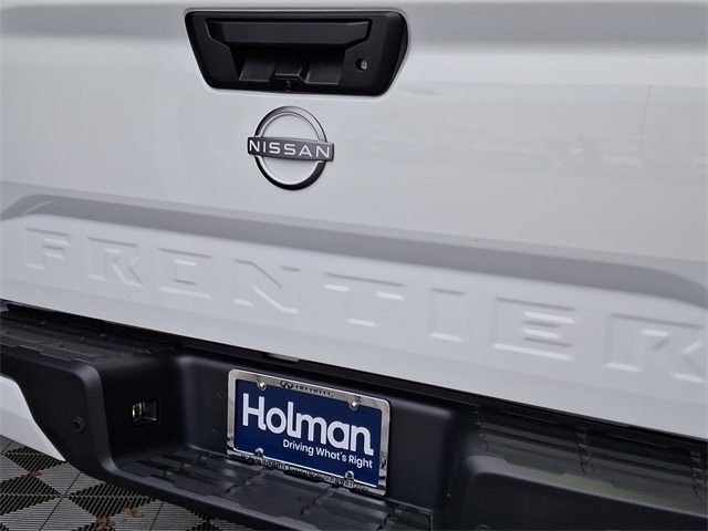 2025 Nissan Frontier SV photo 28