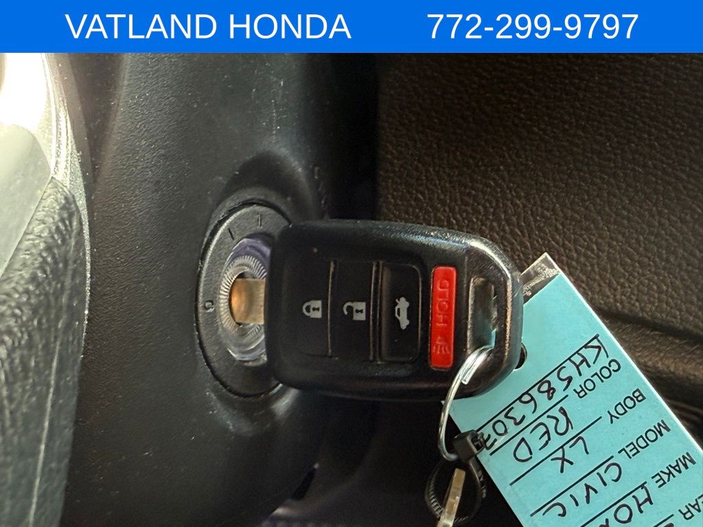 2019 Honda Civic LX photo 18