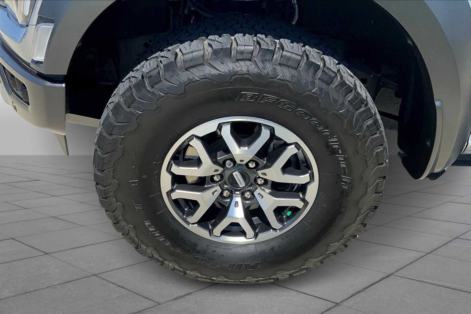 2022 Ford F-150 Raptor photo 10