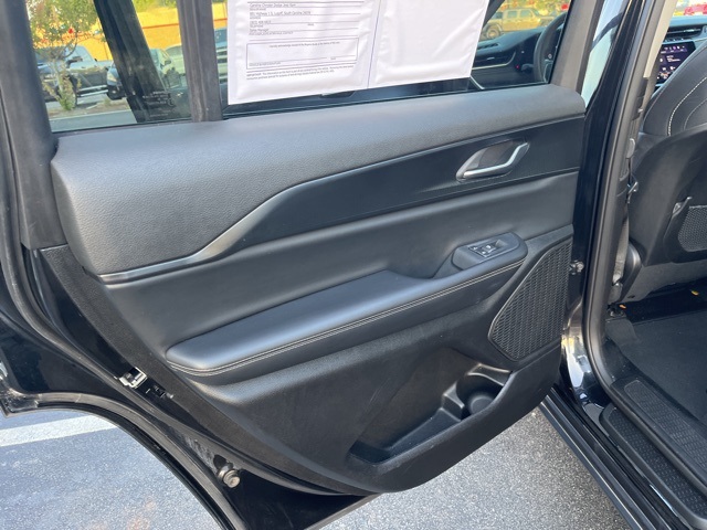 2023 Jeep Grand Cherokee Laredo photo 11