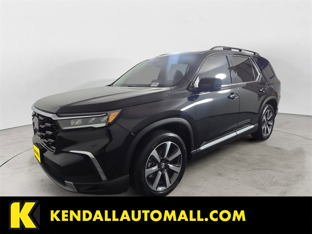 2023 Honda Pilot Elite's photo