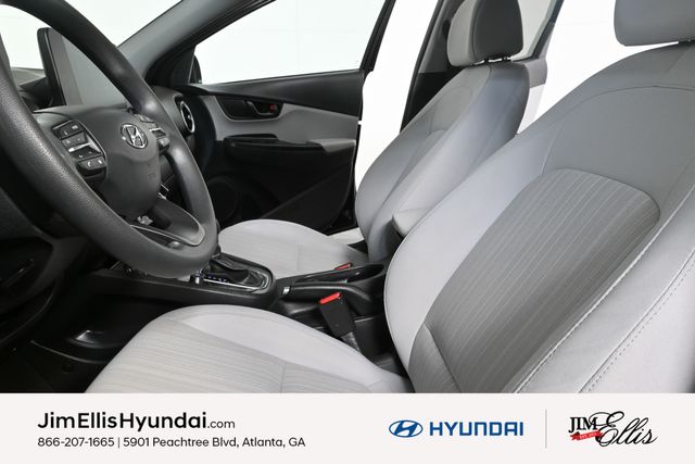 2023 Hyundai Kona SEL photo 4