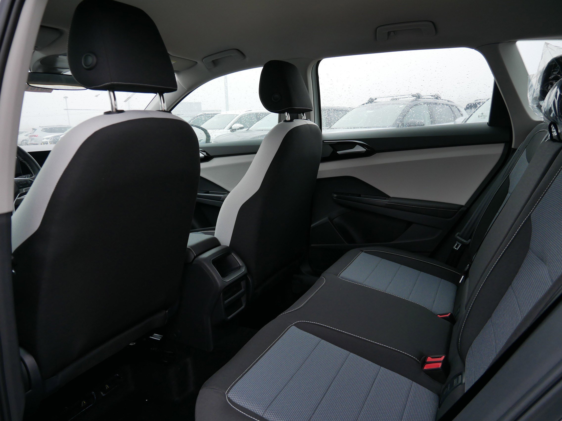 2025 Volkswagen Taos S photo 2