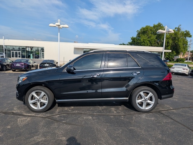 Used 2018 Black Mercedes-Benz GLE 350 image 1