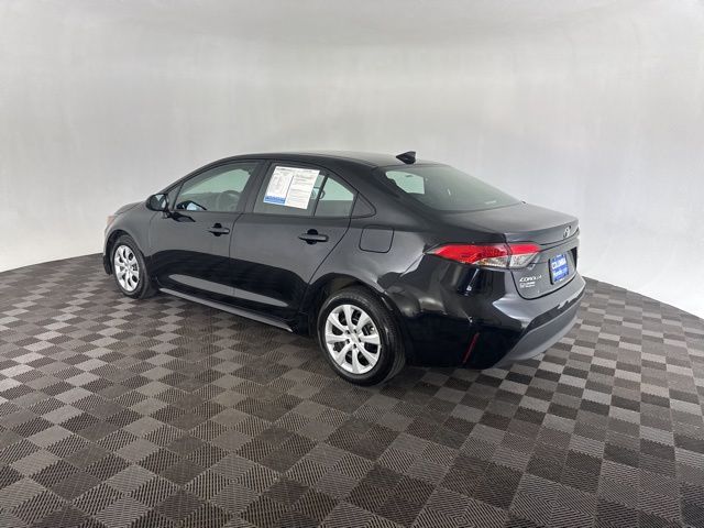 2024 Toyota Corolla LE photo 7