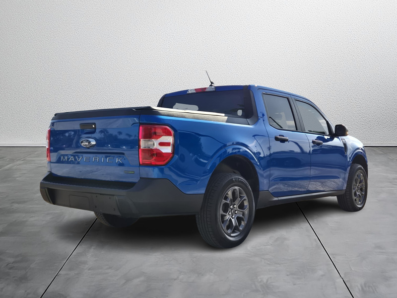 2022 Ford Maverick XLT photo 3