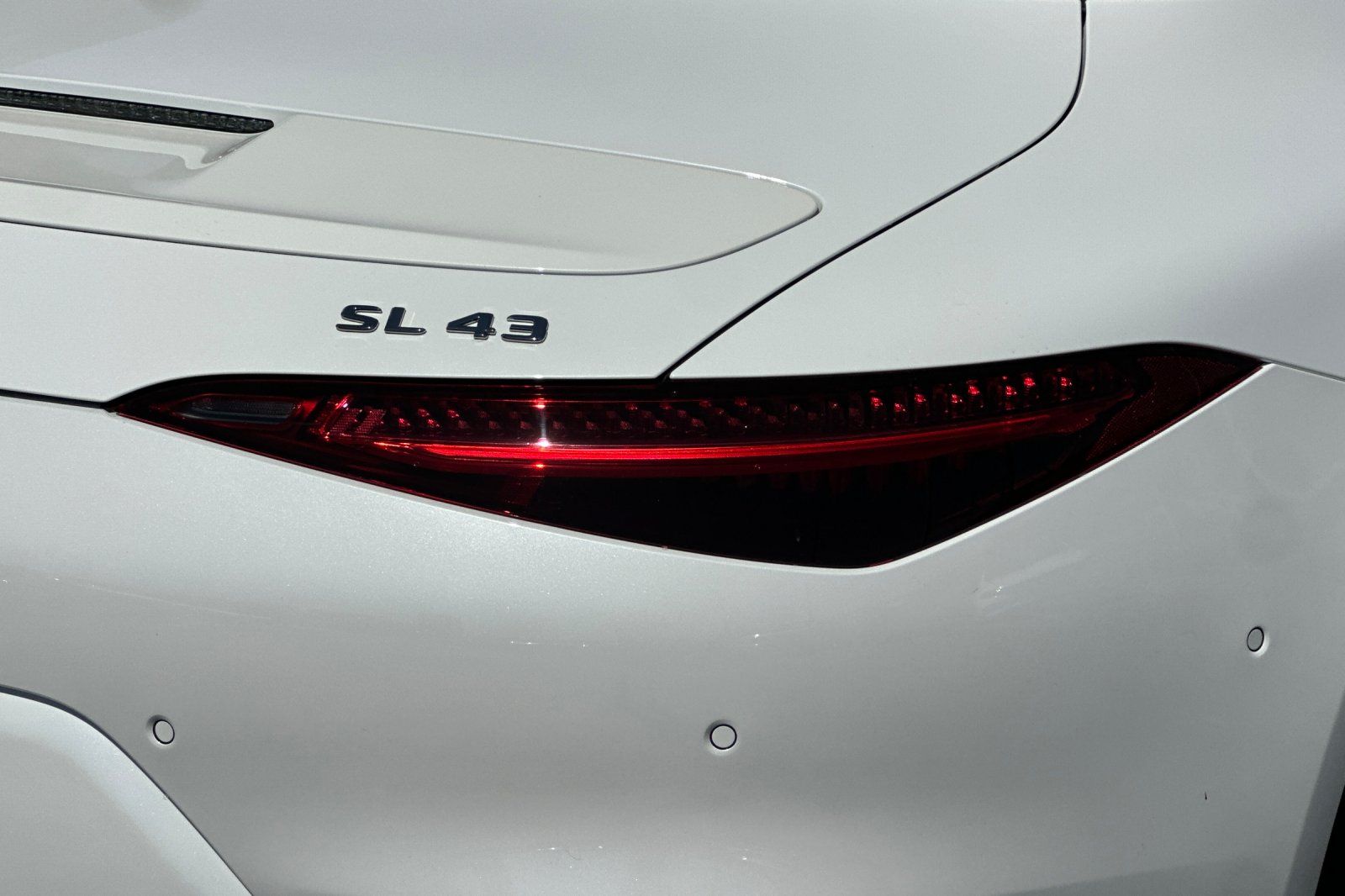 2026 Mercedes Benz SL AMG 43 photo 12
