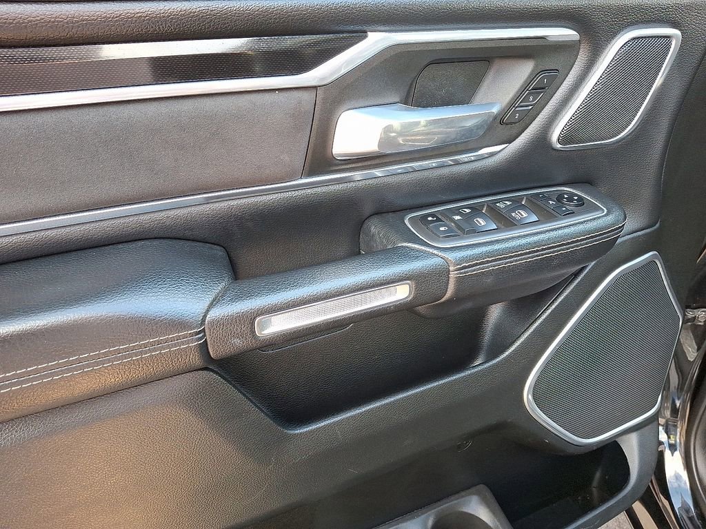 2021 Ram 1500 Laramie photo 11