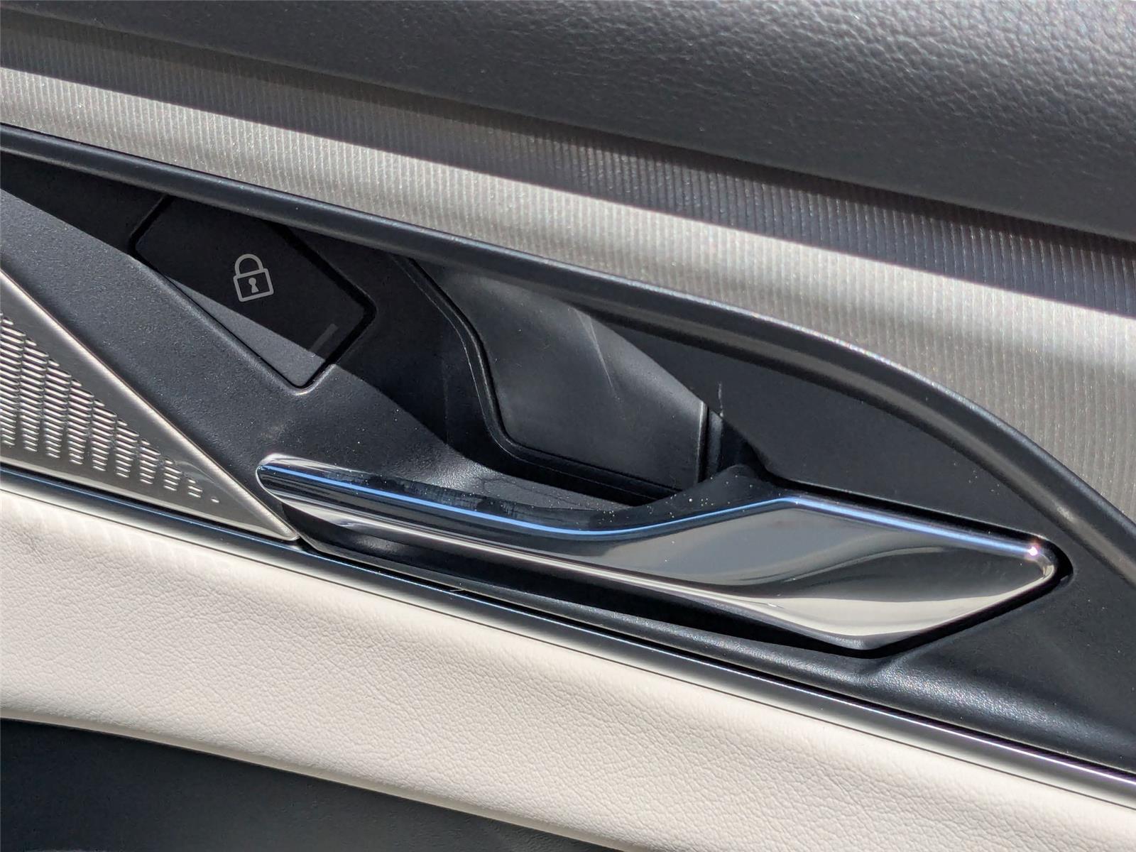 2026 Jaguar F-PACE P250 R-Dynamic S photo 28