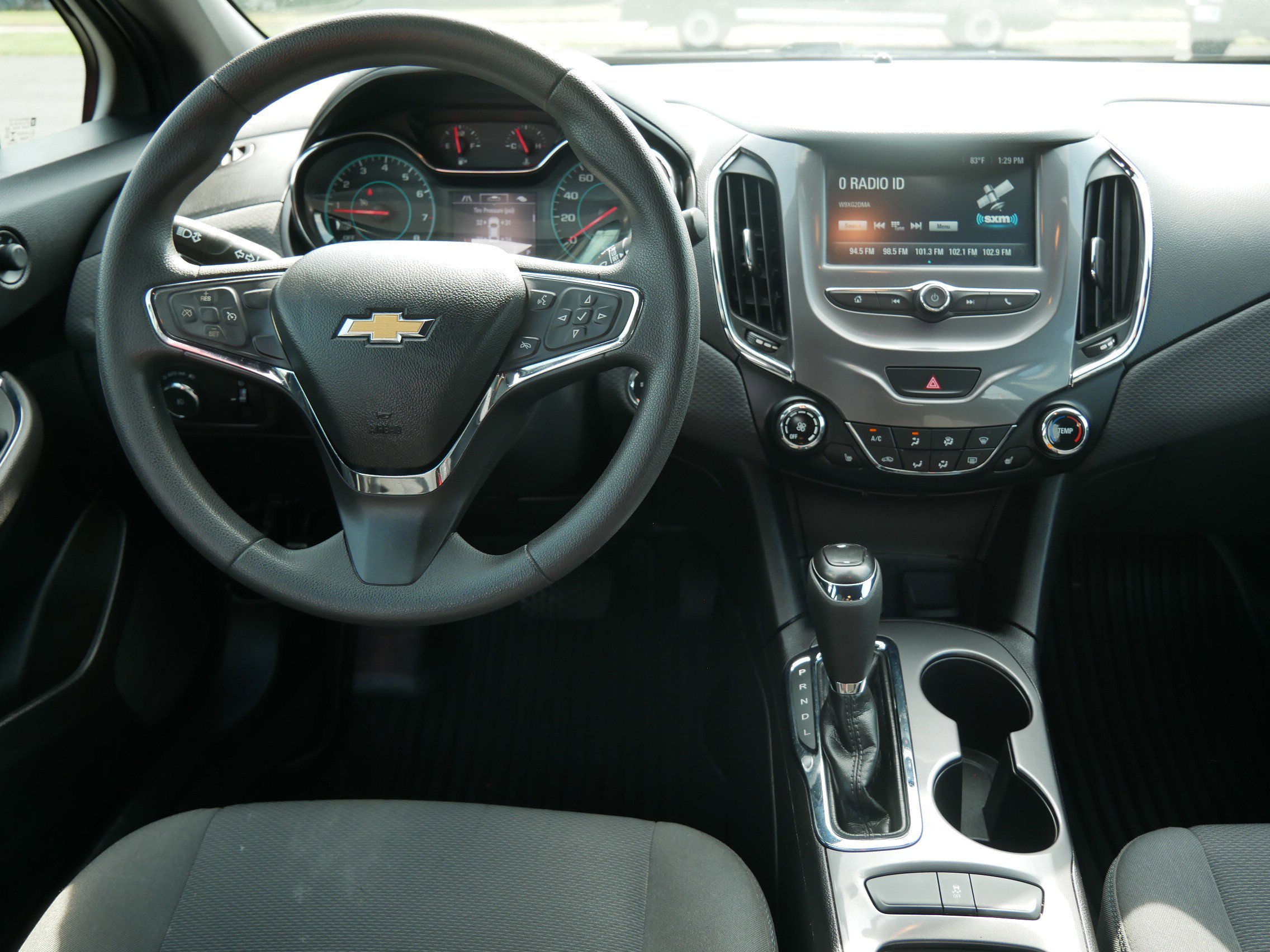 2018 Chevrolet Cruze LT photo 15