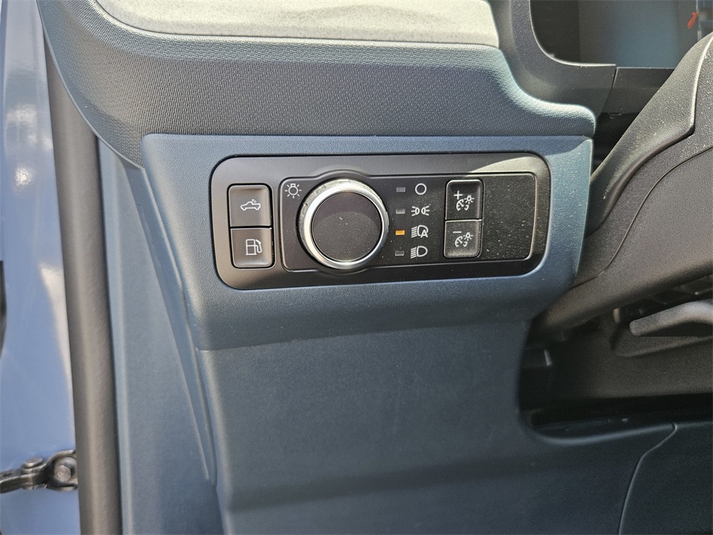 2025 Ford Maverick XLT photo 12