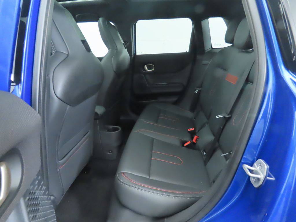 2026 Mini Cooper 4 Door Hardtop S Iconic photo 16