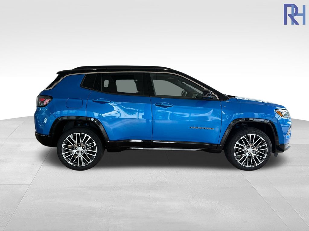 Used 2024 Jeep Compass Limited with VIN 3C4NJDCN7RT575195 for sale in Coon Rapids, Minnesota
