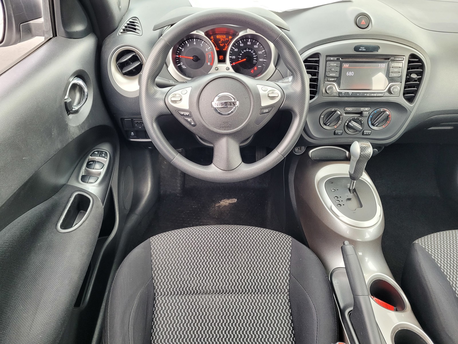 2015 Nissan Juke S photo 7
