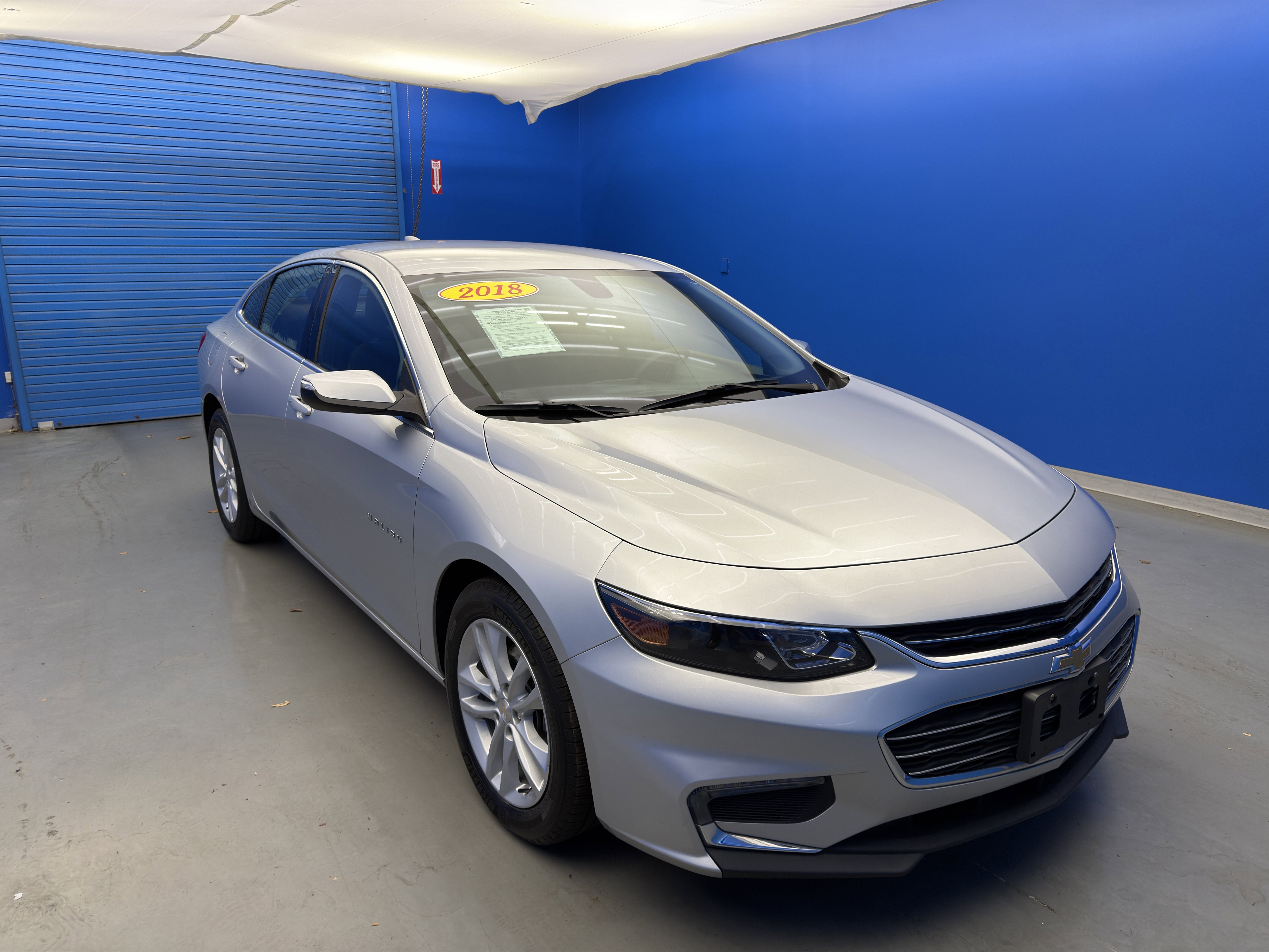 Used 2018 Chevrolet Malibu 1LT with VIN 1G1ZD5ST4JF246802 for sale in Jeffersontown, KY