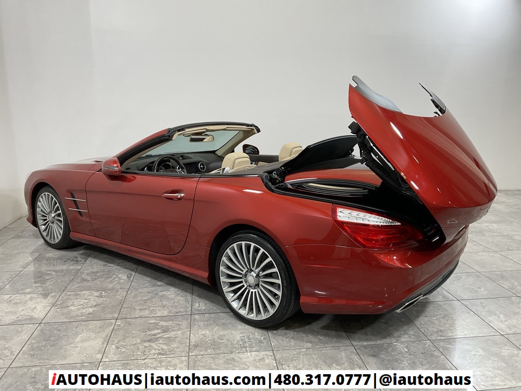 2016 Mercedes Benz SL 400 photo 34