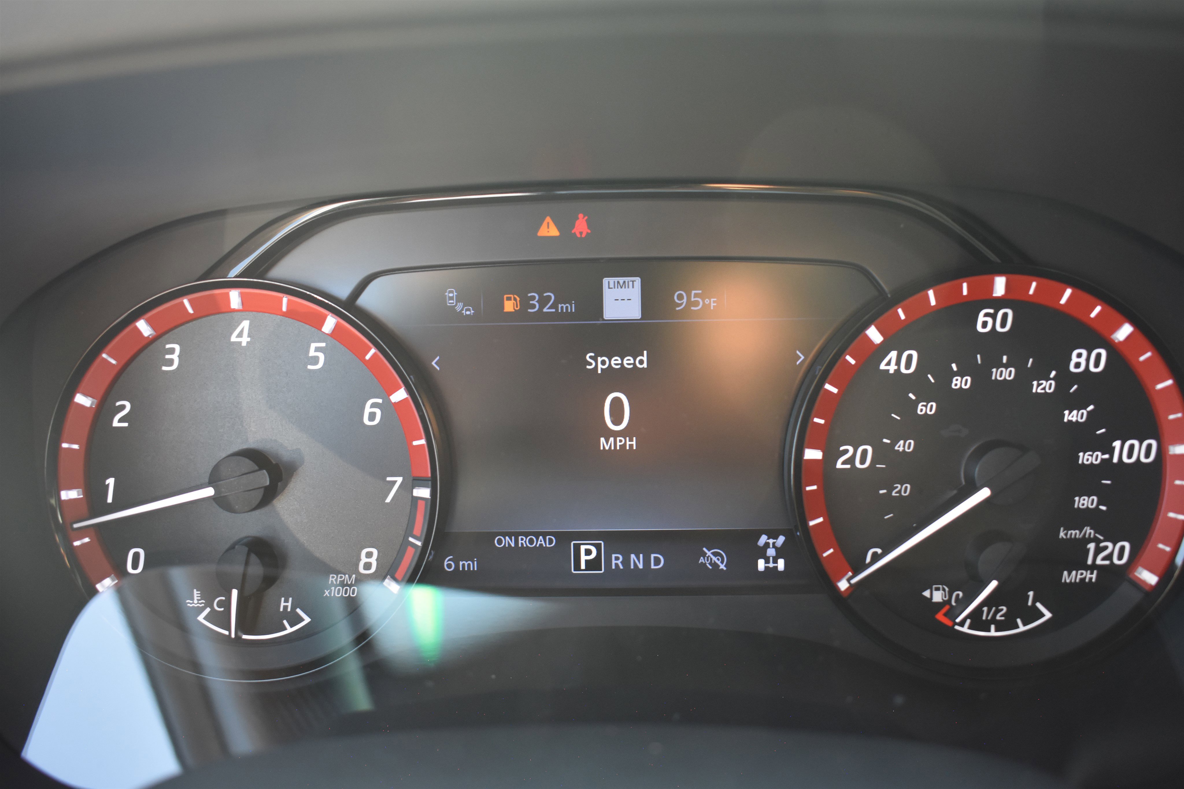 2026 Nissan Frontier Crew Cab PRO-4X photo 13