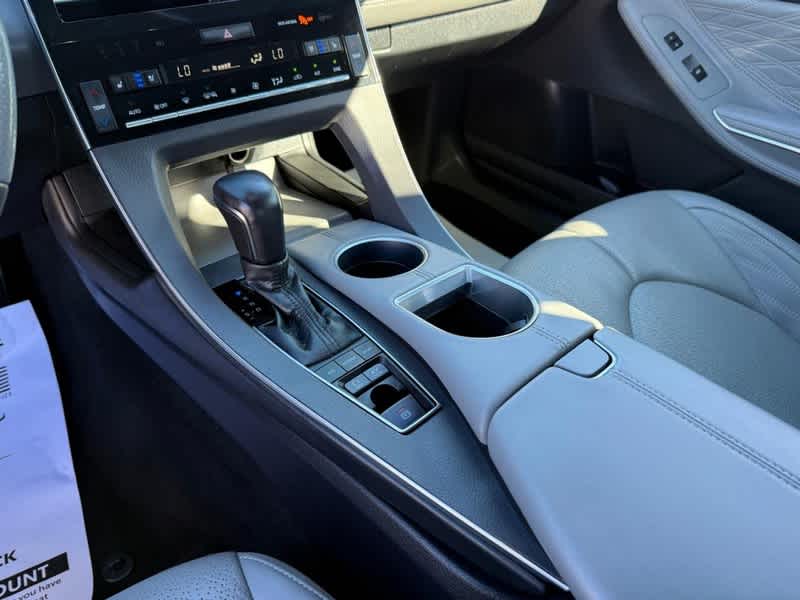 2020 Toyota Avalon Limited - Photo 21