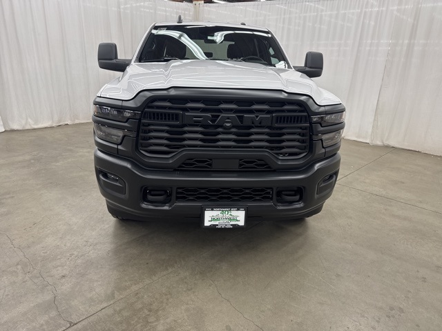 2025 Ram 3500 Tradesman photo 2