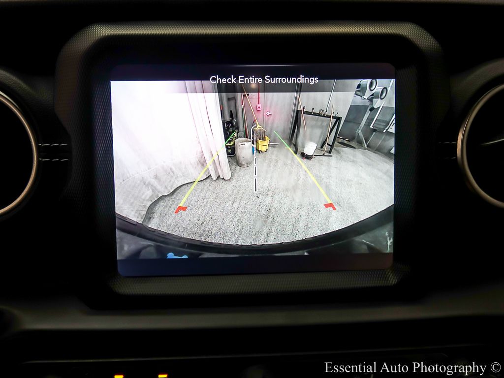 2022 JEEP WRANGLER - Image 16