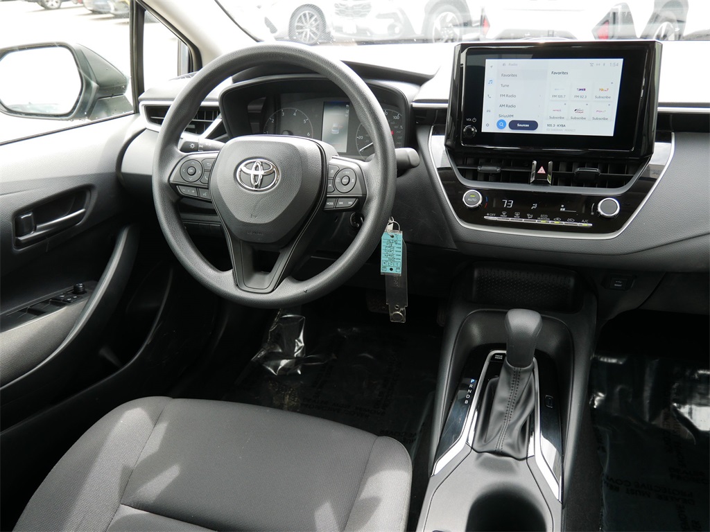 2024 Toyota Corolla Hybrid LE photo 7