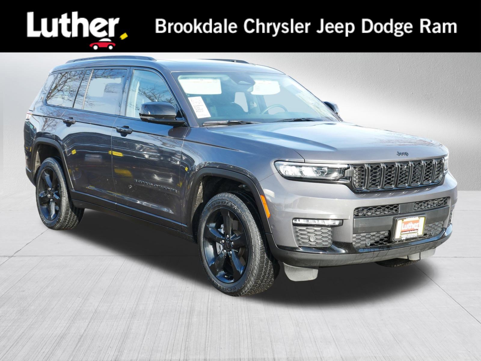 2023 Jeep Grand Cherokee L Limited's photo