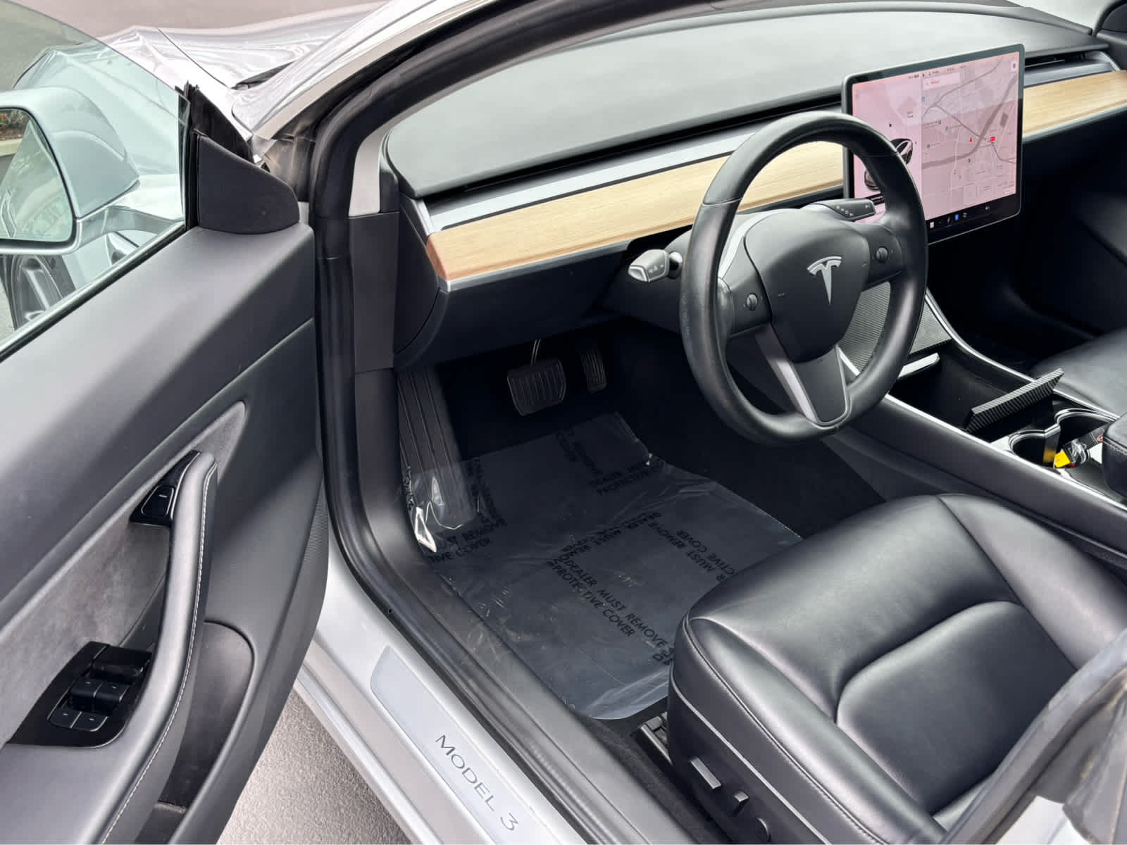 2018 Tesla Model 3 Long Range photo 9