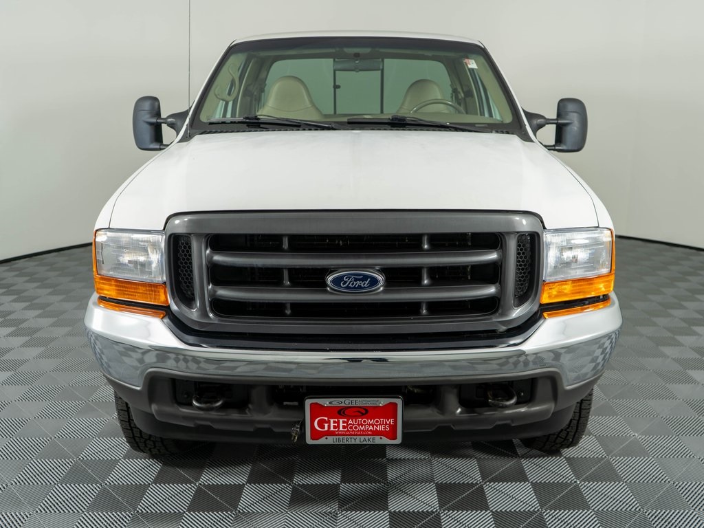 2000 Ford F-250 photo 2