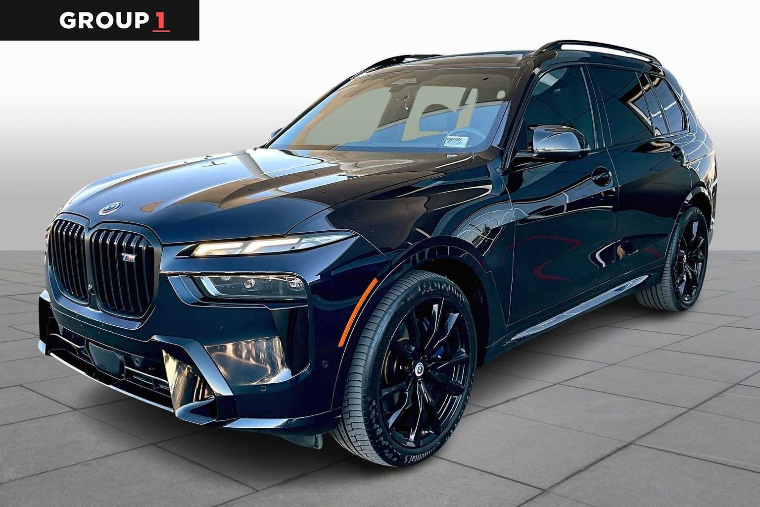 2023 BMW X7 M60i's photo