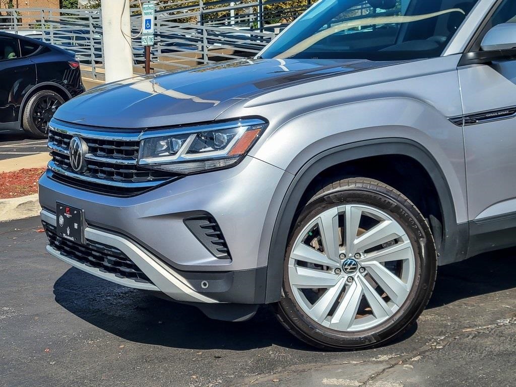 2021 Volkswagen Atlas Cross Sport V6 SE Technology photo 2