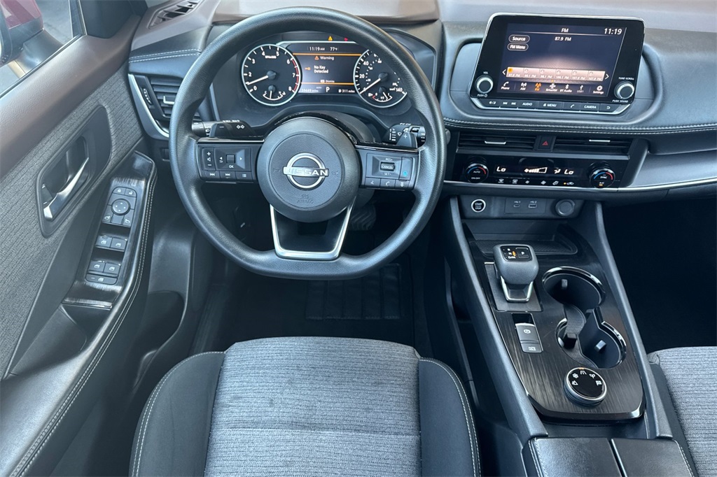 2023 Nissan Rogue SV photo 17