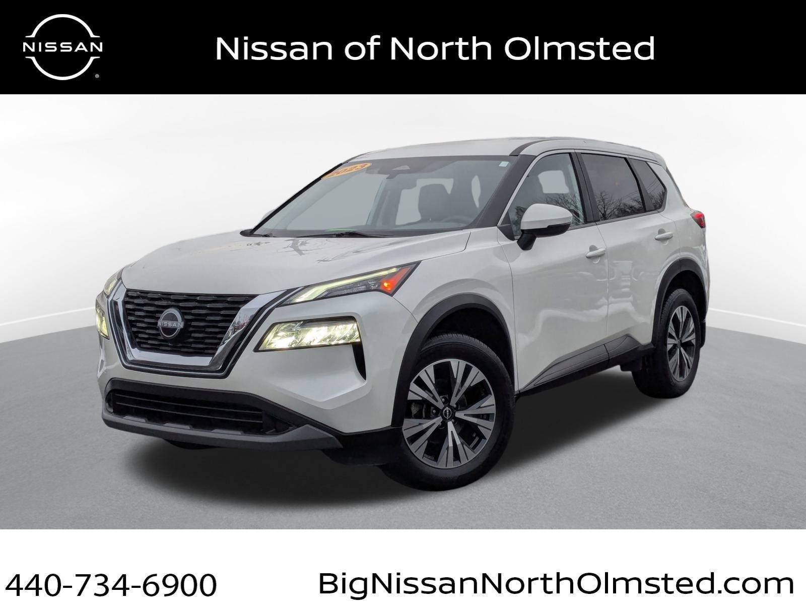 2023 Nissan Rogue SV's photo