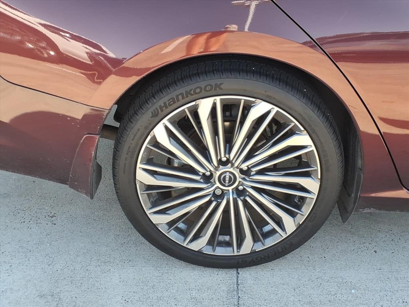 2023 Nissan Altima 2.5 SL Red at Robbins Nissan