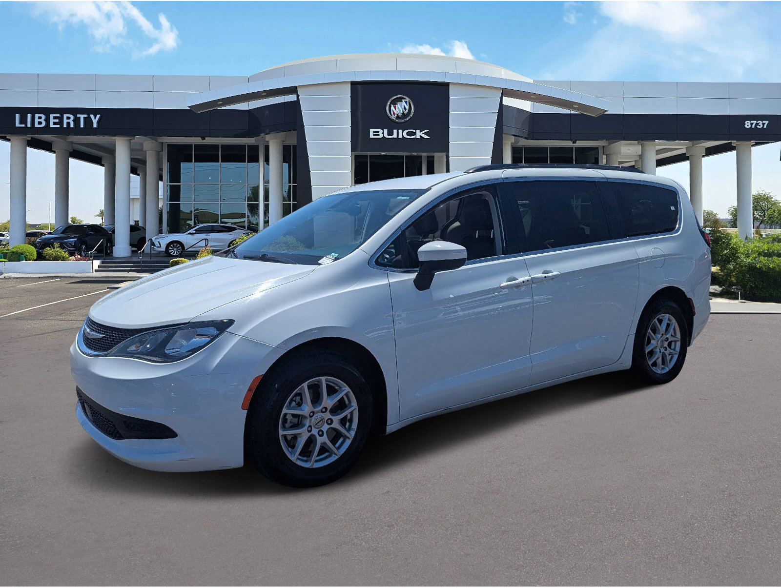 2021 Chrysler Voyager LXi photo 5