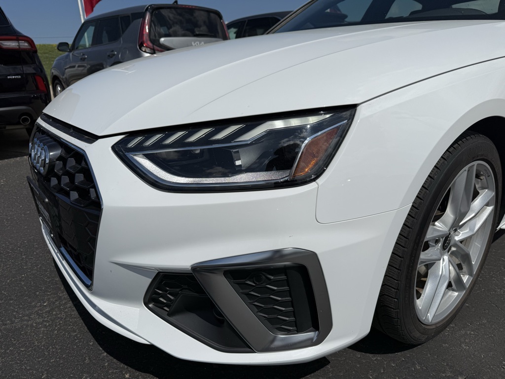 2024 Audi A4 45 S line Premium Plus Quattro photo 33