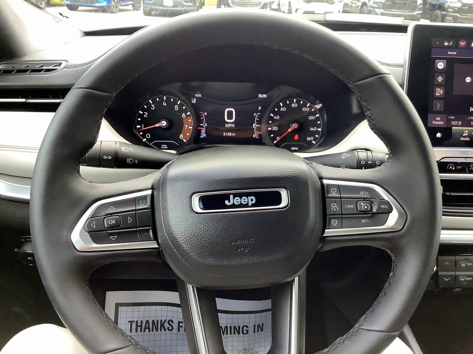 2025 Jeep Compass Limited photo 12