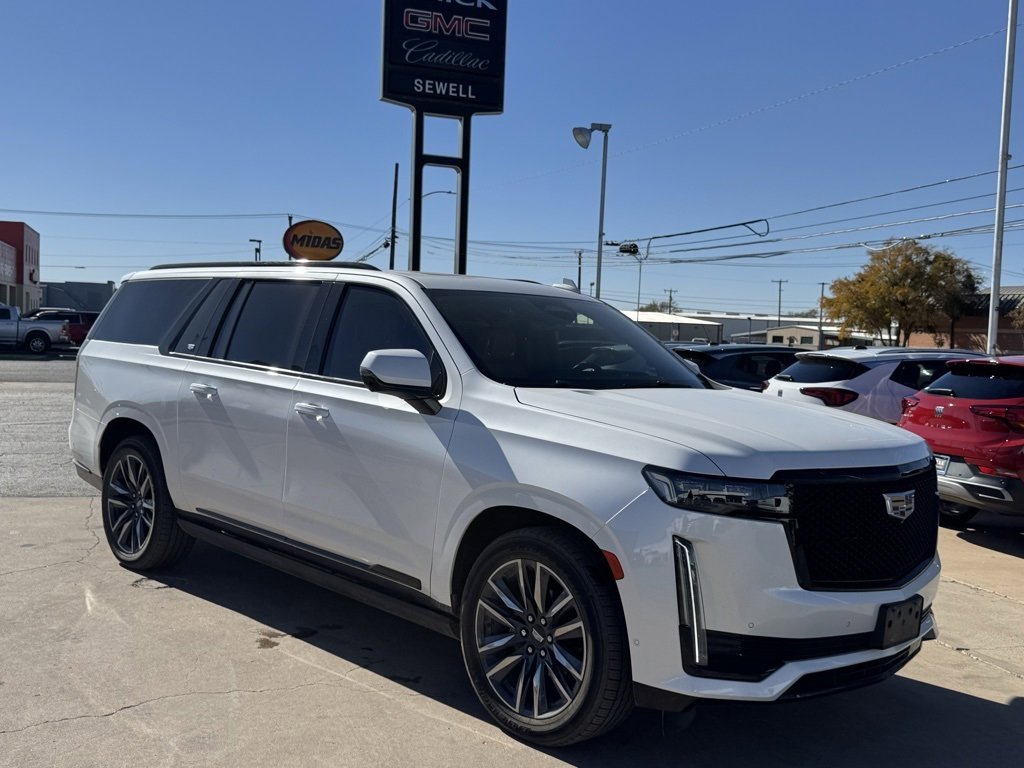 2023 Cadillac Escalade ESV Sport's photo