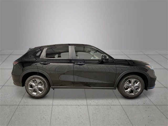 2026 Honda HR-V LX photo 6