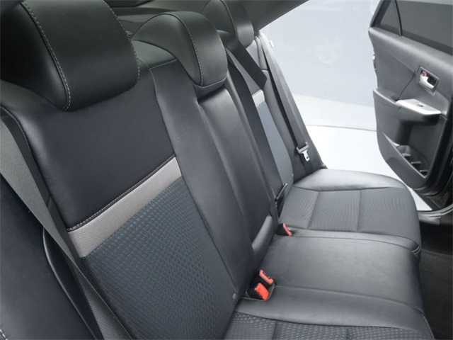 2014 Toyota Camry L photo 23