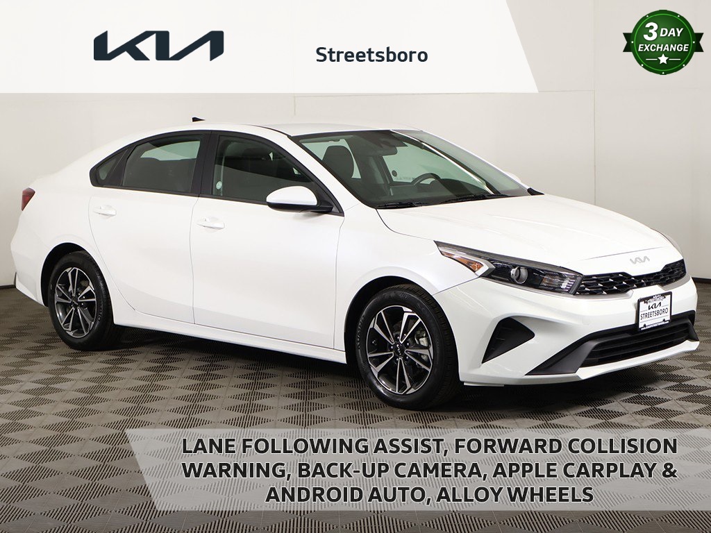 2024 Kia Forte LXS's photo