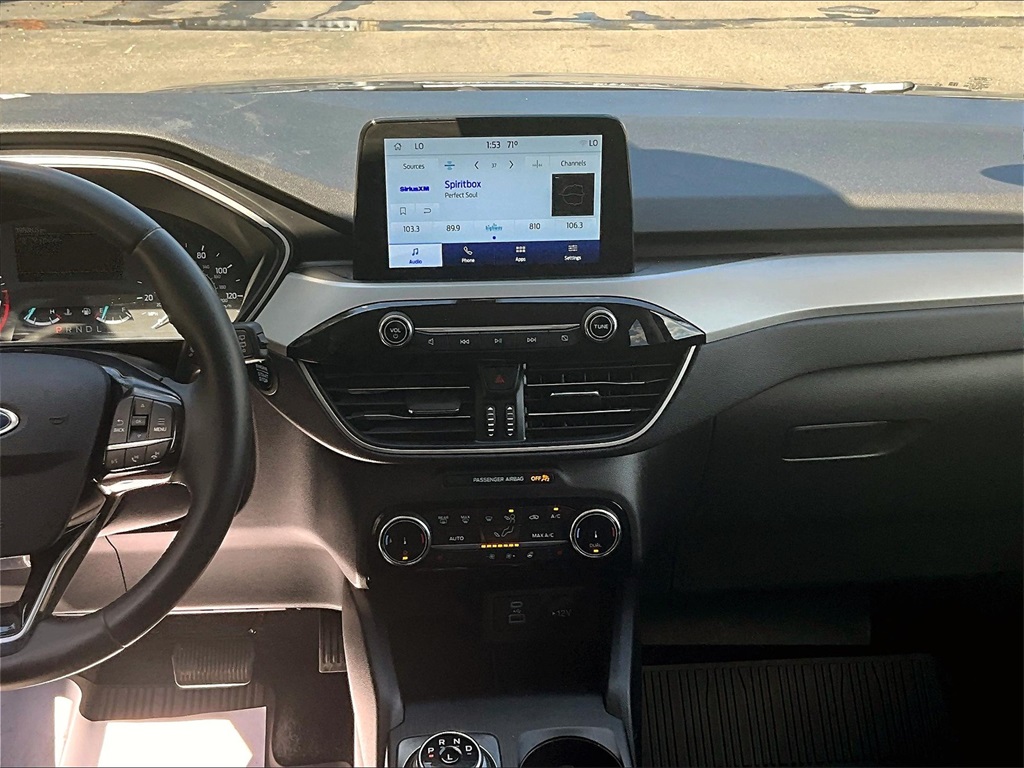 2022 Ford Escape SEL photo 17