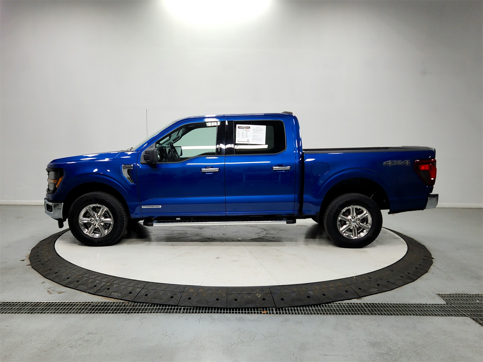 2024 Ford F-150 XLT photo 4