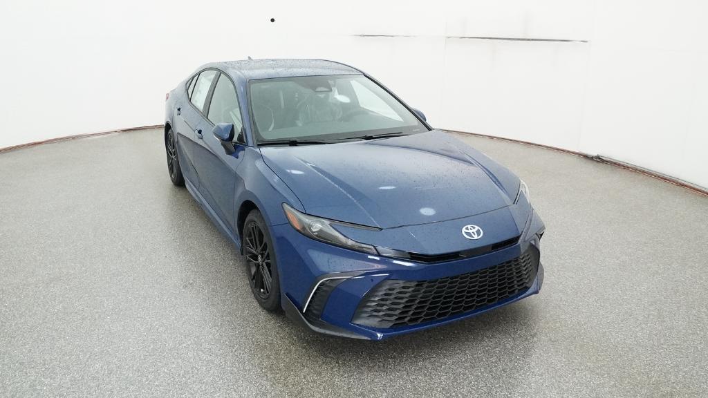 2025 Toyota Camry SE photo 32