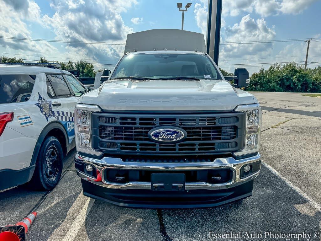 2024 Ford F-350 photo 4