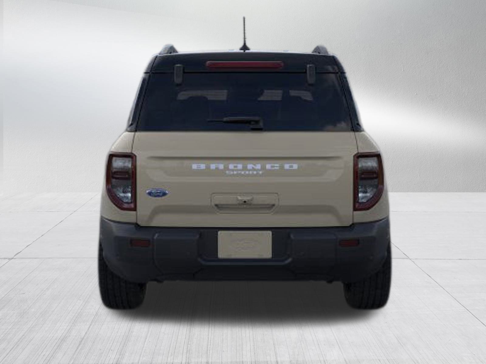 2025 Ford Bronco Sport Outer Banks photo 4