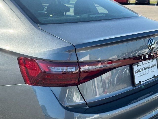 2025 Volkswagen Jetta 1.5T S photo 8