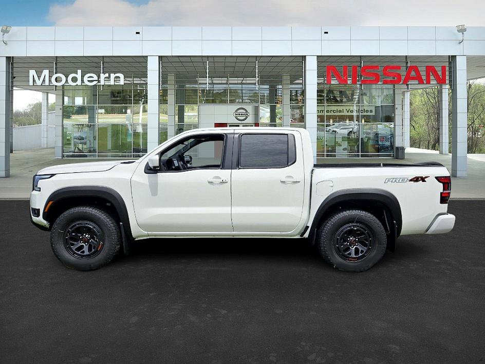 2025 Nissan Frontier Crew Cab PRO-4X photo 6