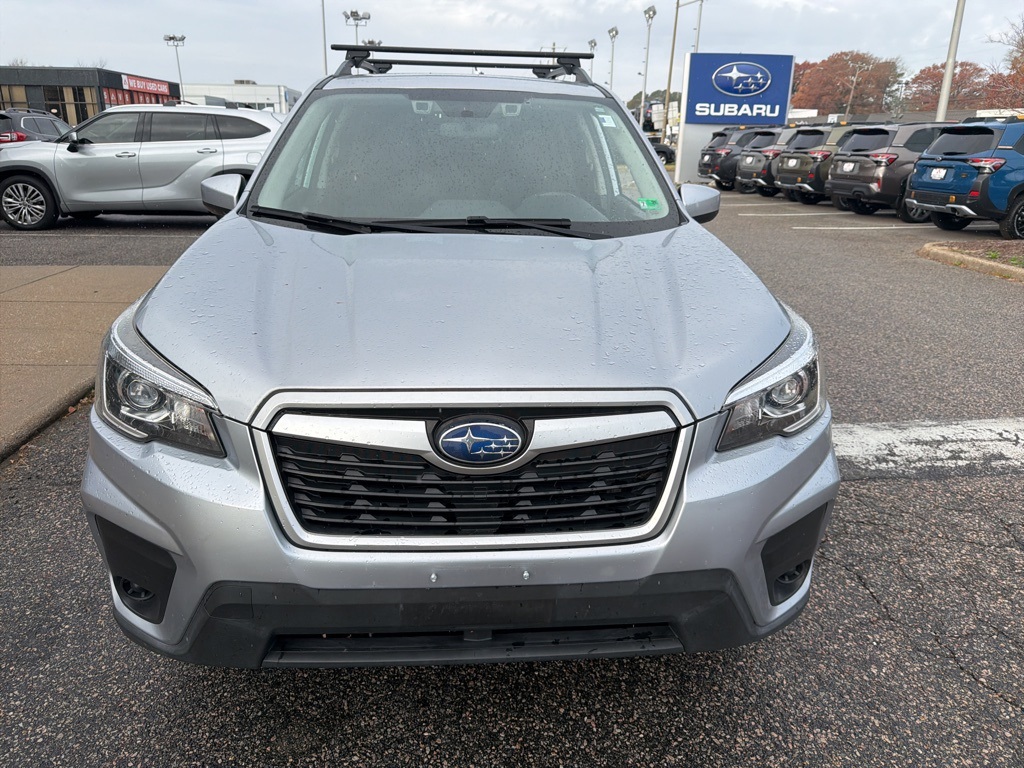 2020 Subaru Forester Premium photo 4