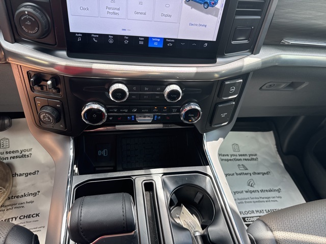 2024 Ford F-150 Lariat photo 17