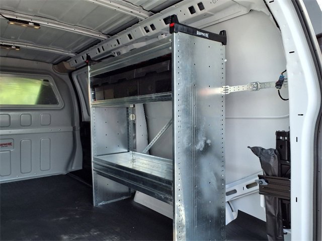 2025 Chevrolet Express Cargo 2500 photo 2
